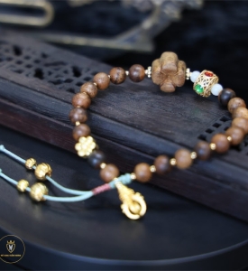 Vòng tay trầm hương 040