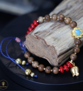 Vòng tay trầm hương 050